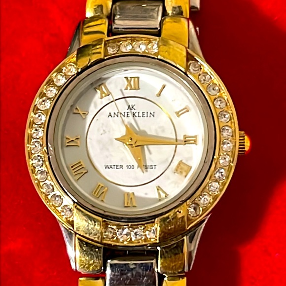 Anne Klein Watch - Picture 8 of 9